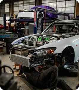 Vehículos y Automotriz